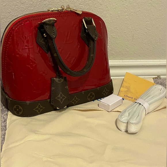 Louis Vuitton Vernis Epi Monogram Alma BB - Picture 6 of 8